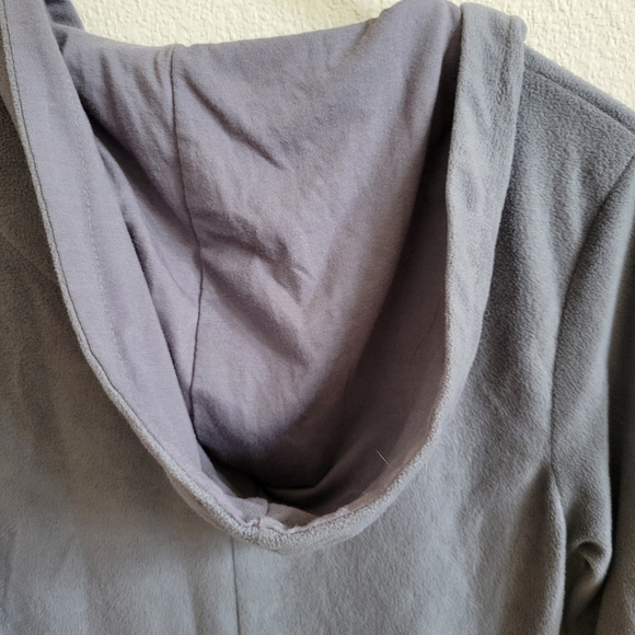 Bottoms Out Gal Adult Hooded One Piece PJs Size Small Gray W Pattern & Pockets - Picture 3 of 7